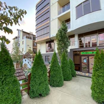 Продается Многокомнатная квартира, 100 м²
