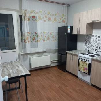 Сдается 1-комнатная квартира, 39 м²
