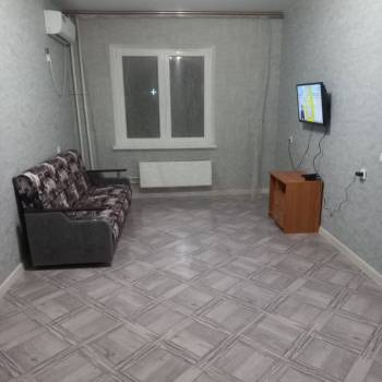 Сдается 1-комнатная квартира, 39 м²