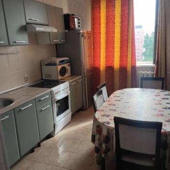 Сдается 2-х комнатная квартира, 60 м²