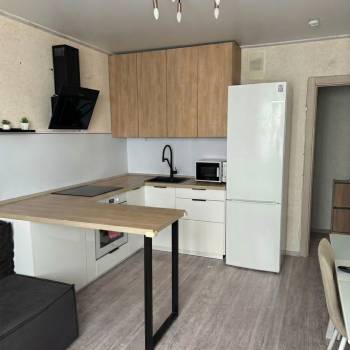 Сдается 2-х комнатная квартира, 65 м²