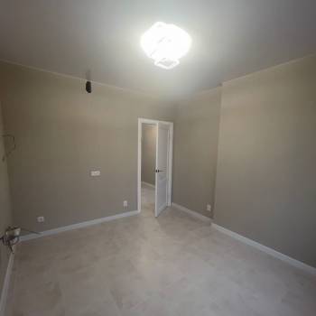 Продается 1-комнатная квартира, 43 м²