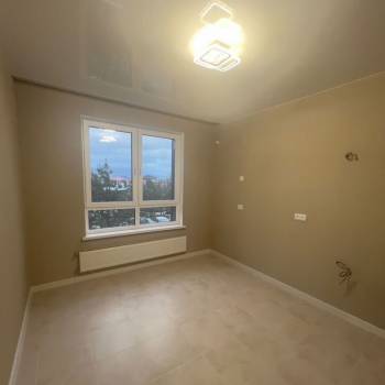 Продается 1-комнатная квартира, 43 м²
