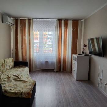 Продается 1-комнатная квартира, 37,7 м²