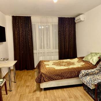 Сдается 1-комнатная квартира, 37 м²