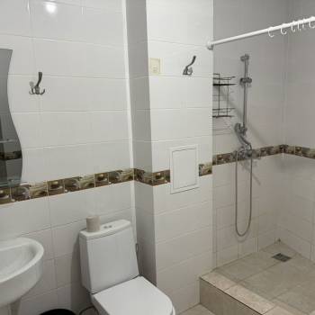 Сдается 2-х комнатная квартира, 60 м²