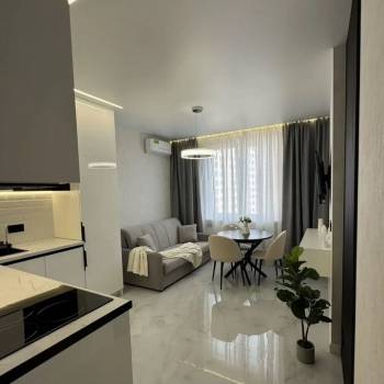Продается 1-комнатная квартира, 42,5 м²