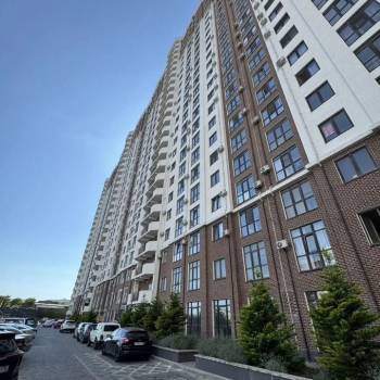 Продается 1-комнатная квартира, 42,5 м²