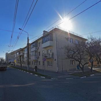 Продается 3-х комнатная квартира, 48 м²