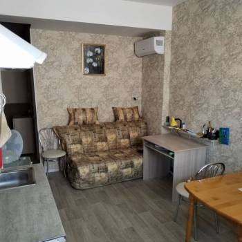 Продается 1-комнатная квартира, 38 м²