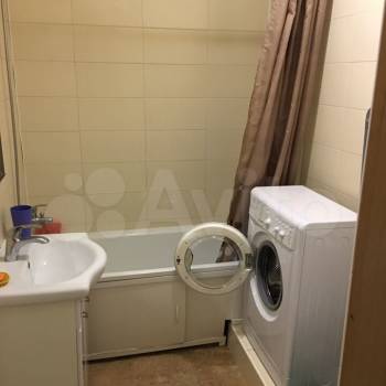 Сдается 1-комнатная квартира, 38 м²