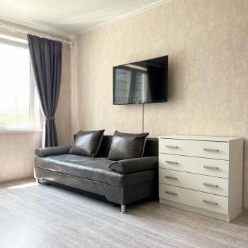 Сдается 1-комнатная квартира, 39 м²