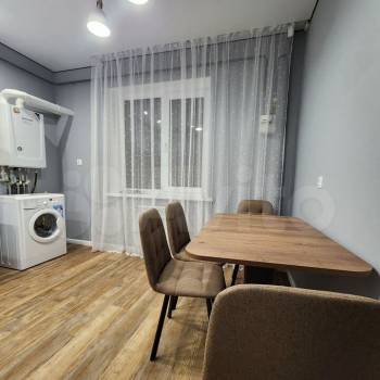 Сдается 1-комнатная квартира, 35 м²