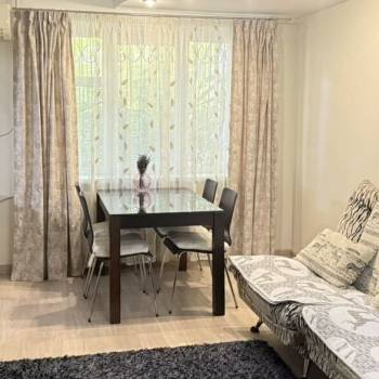 Сдается 2-х комнатная квартира, 58 м²