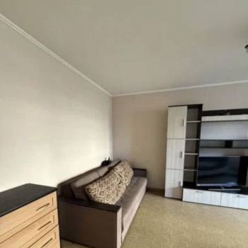 Сдается 1-комнатная квартира, 37 м²