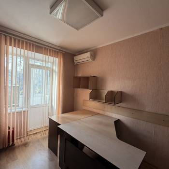 Сдается Нежилое помещение, 74 м²