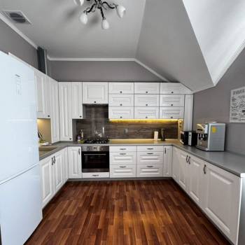 Сдается 1-комнатная квартира, 52 м²