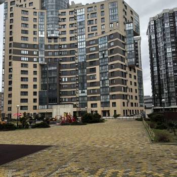 Продается 2-х комнатная квартира, 95,1 м²