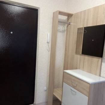 Продается 1-комнатная квартира, 39 м²