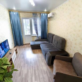 Сдается 2-х комнатная квартира, 70 м²