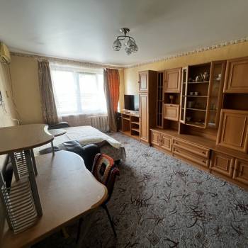 Сдается Многокомнатная квартира, 64 м²