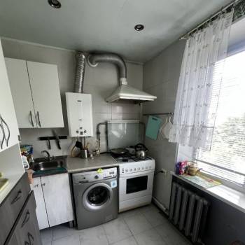 Сдается Многокомнатная квартира, 64 м²