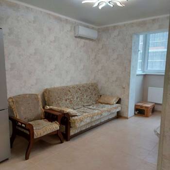Сдается 1-комнатная квартира, 45 м²