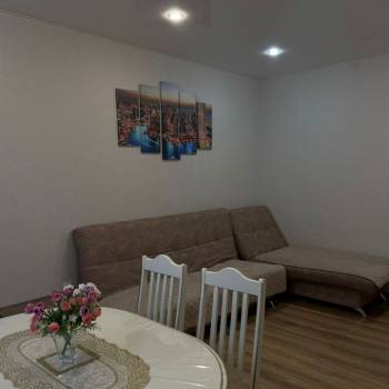 Сдается 2-х комнатная квартира, 58 м²