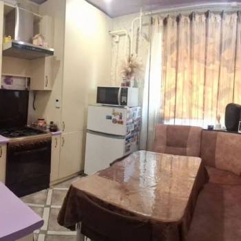 Продается 1-комнатная квартира, 30,6 м²