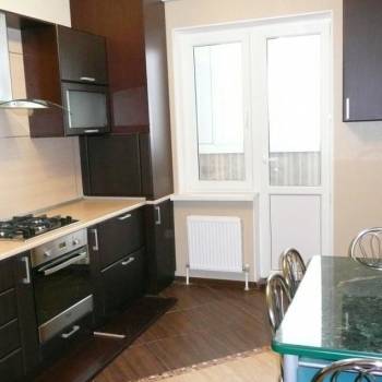Сдается 2-х комнатная квартира, 70 м²
