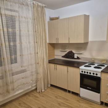 Продается 1-комнатная квартира, 40 м²