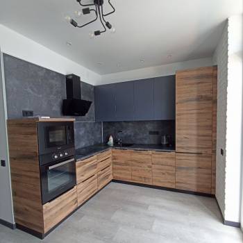 Продается 1-комнатная квартира, 45,3 м²