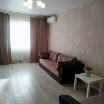 Сдается 2-х комнатная квартира, 65 м²