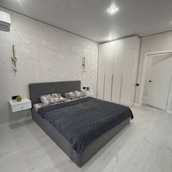 Сдается 1-комнатная квартира, 42 м²