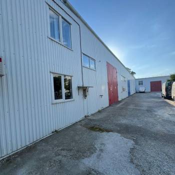 Сдается Нежилое помещение, 400 м²
