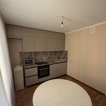 Продается 2-х комнатная квартира, 60 м²
