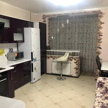 Продается 2-х комнатная квартира, 89 м²