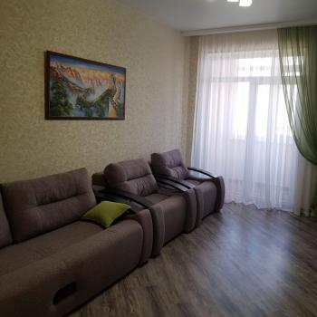 Сдается 1-комнатная квартира, 42 м²