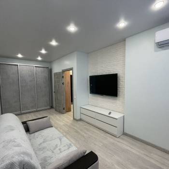 Сдается 1-комнатная квартира, 41 м²