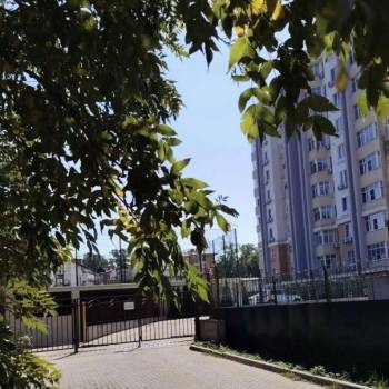 Продается 1-комнатная квартира, 40,8 м²