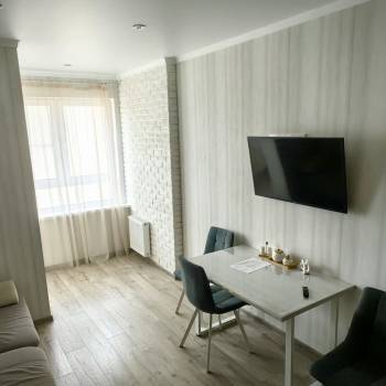 Сдается 1-комнатная квартира, 50 м²