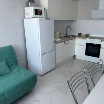 Сдается 1-комнатная квартира, 38 м²