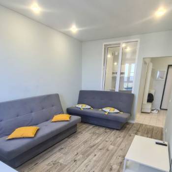 Продается 2-х комнатная квартира, 43 м²
