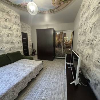 Сдается 1-комнатная квартира, 35 м²