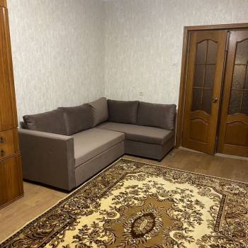 Сдается Многокомнатная квартира, 63 м²