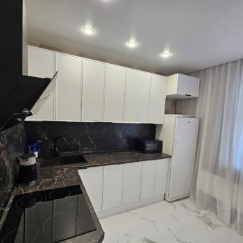 Сдается 1-комнатная квартира, 37 м²
