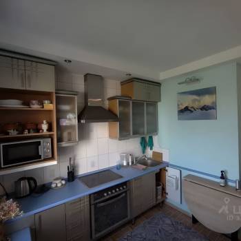 Продается 1-комнатная квартира, 38 м²