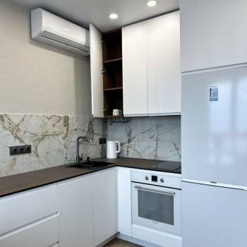 Продается 1-комнатная квартира, 37,5 м²