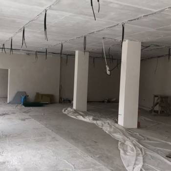 Сдается Нежилое помещение, 180 м²