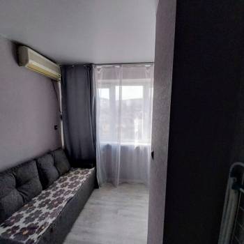 Продается 1-комнатная квартира, 14 м²